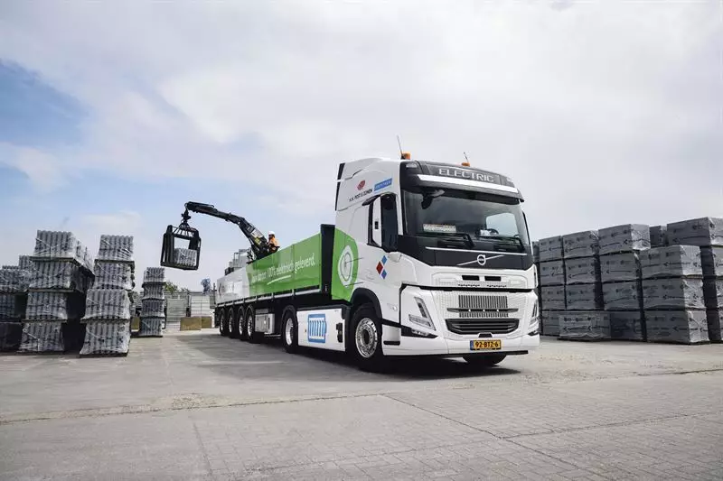 Elektrische Lkw von Volvo Trucks weltweit im Einsatz.