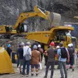 Mehr geht nicht: Auf rund 3800 m2 demonstriert die Zeppelin Baumaschinen GmbH, was ihre Maschinen zu leisten imstande sind.