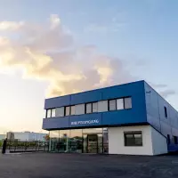 Das Axial-Headquarter von Axial in Bruck an der Leitha. Das Axial-Headquarter von Axial in Bruck an der Leitha.