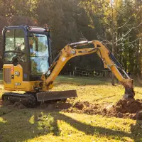 Der Cat Minibagger 301.8 ist ein typischer Vertreter der neuen Maschinengeneration und punktet durch hohe Hub- und Grabkräfte. Der Cat Minibagger 301.8 ist ein typischer Vertreter der neuen Maschinengeneration und punktet durch hohe Hub- und Grabkräfte.