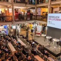Rund 50 Startups der Construction Technology zeigen ihre smarten Lösungen für die Baubranche. Rund 50 Startups der Construction Technology zeigen ihre smarten Lösungen für die Baubranche.